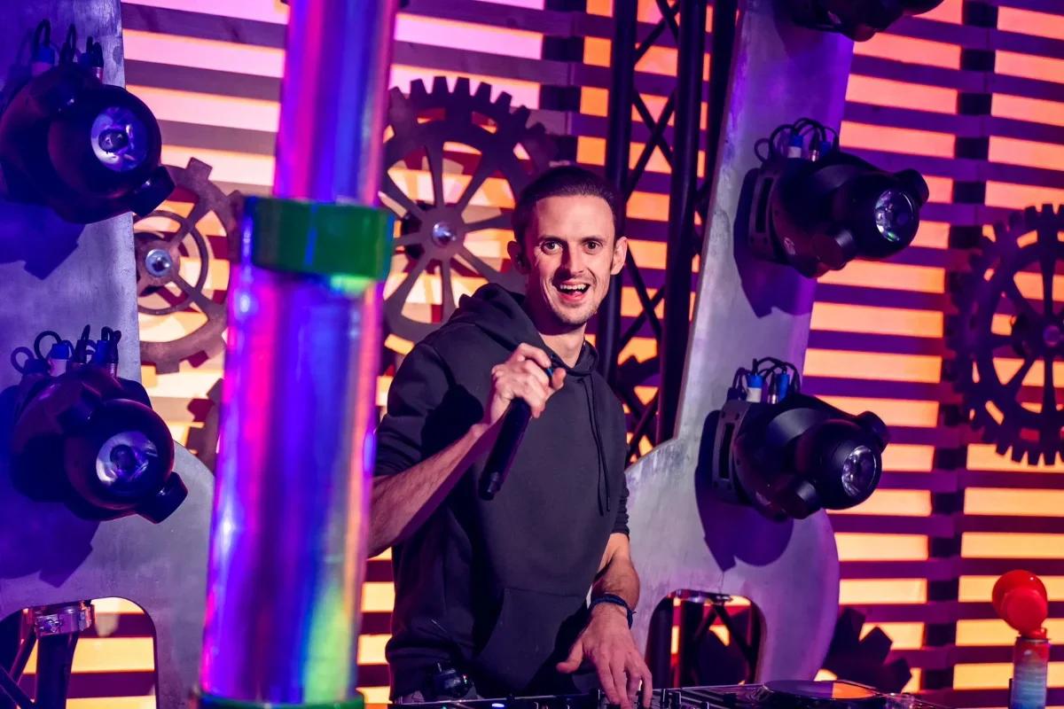 dj Pallee 1