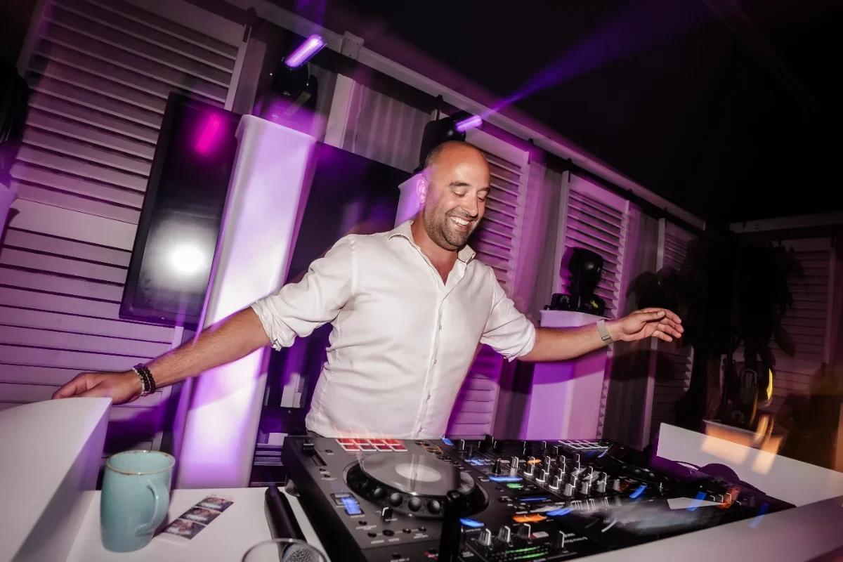 DJ Bart van Halder 1